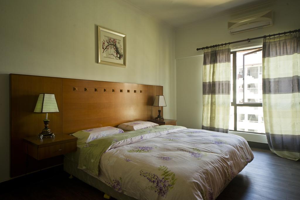Nana Marina Court Apartment Кота Кинабалу Екстериор снимка