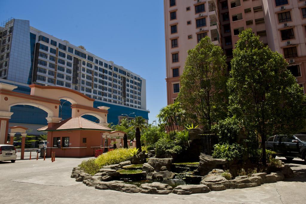 Nana Marina Court Apartment Кота Кинабалу Екстериор снимка