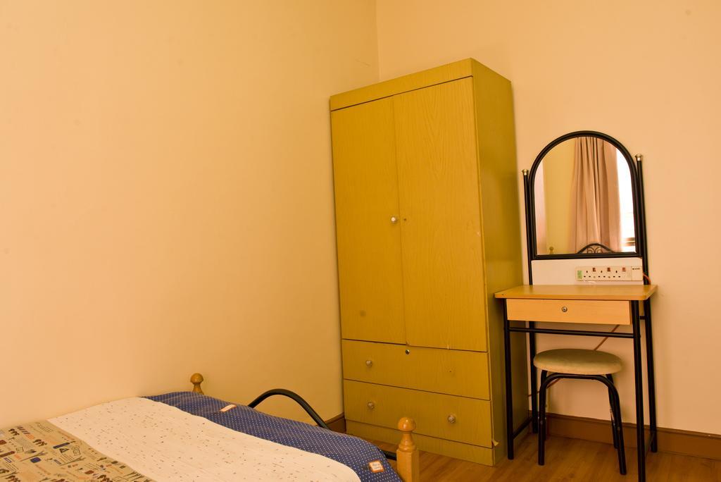 Nana Marina Court Apartment Кота Кинабалу Екстериор снимка