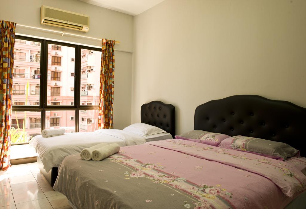 Nana Marina Court Apartment Кота Кинабалу Екстериор снимка