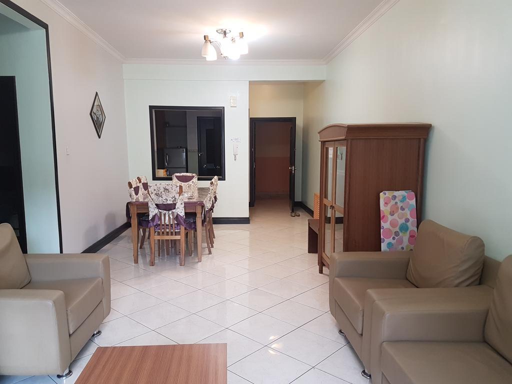 Nana Marina Court Apartment Кота Кинабалу Екстериор снимка